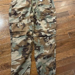 Brand new with tags Camo joggers Polo Ralph Lauren. Men’s M